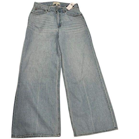 Abercrombie & Fitch Light Blue High Rise Wide Leg Jeans - Picture 4 of 6